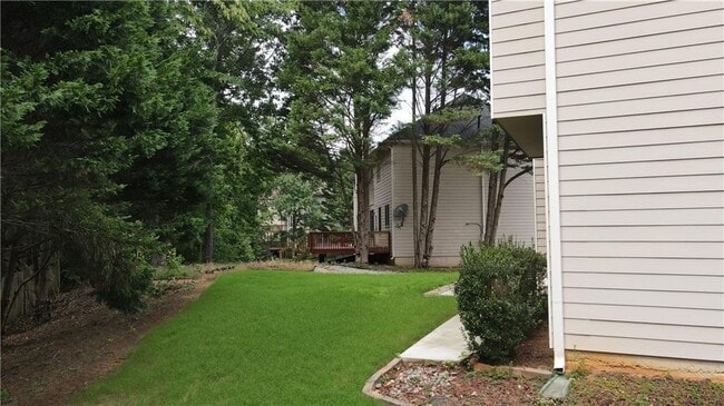 Building Photo - 392 Hickory Haven Terrace