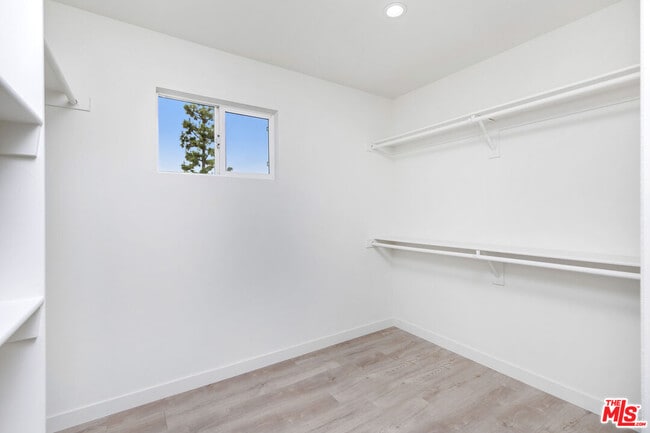 Building Photo - 8418 Whitaker St