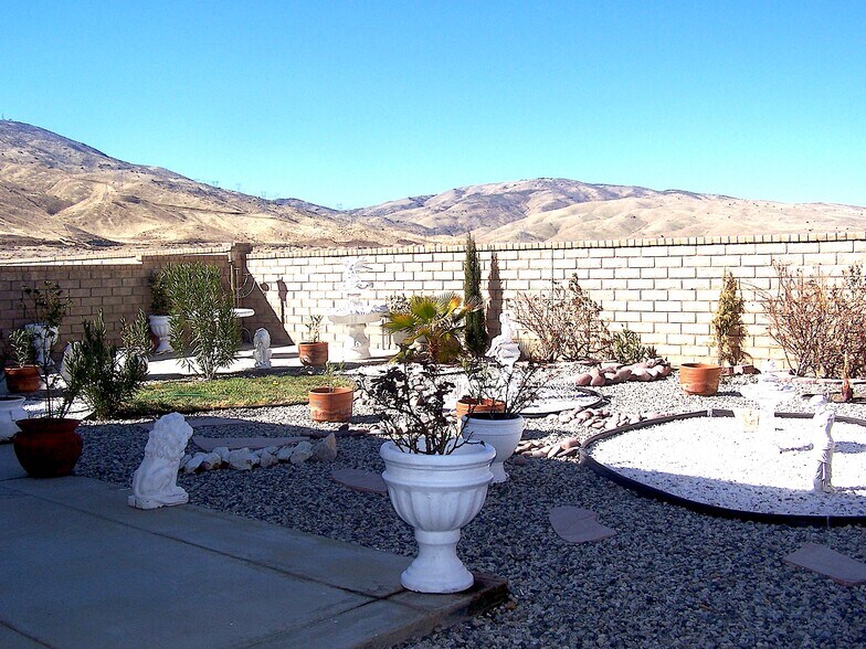 Building Photo - 37815 Banyan Pl