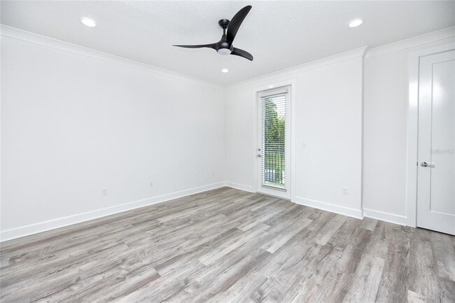 Building Photo - 1520 N Pierce St