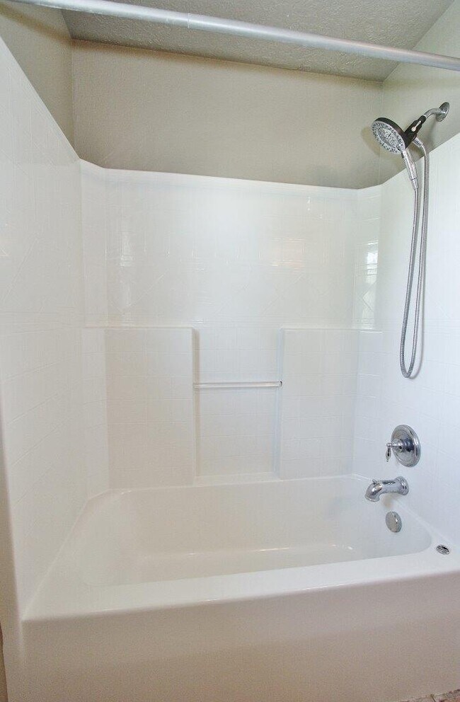 Building Photo - 5256 W McMurtrey St