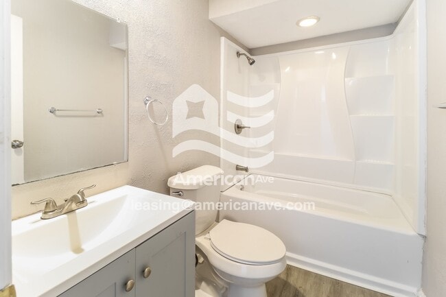 Building Photo - 7623 Claybrook Rd