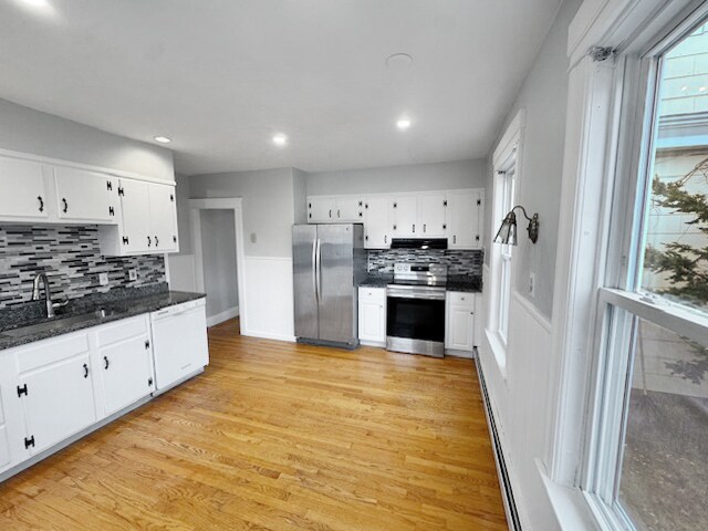 Building Photo - 80 Delmont Ave