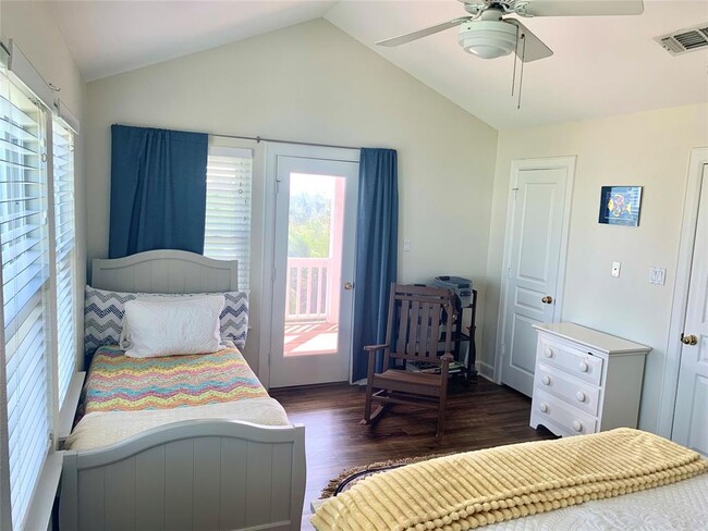 Building Photo - 13414 Binnacle Way