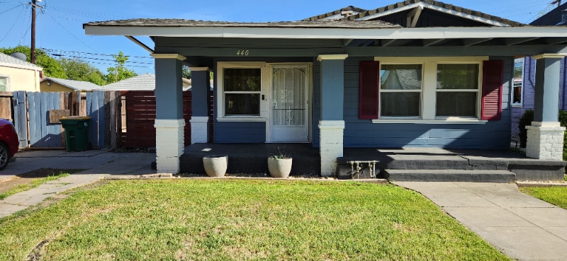 Building Photo - 440 E Arcade St