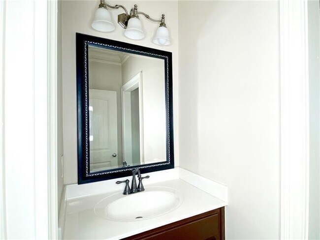 Building Photo - 286 Morgan Pl SE