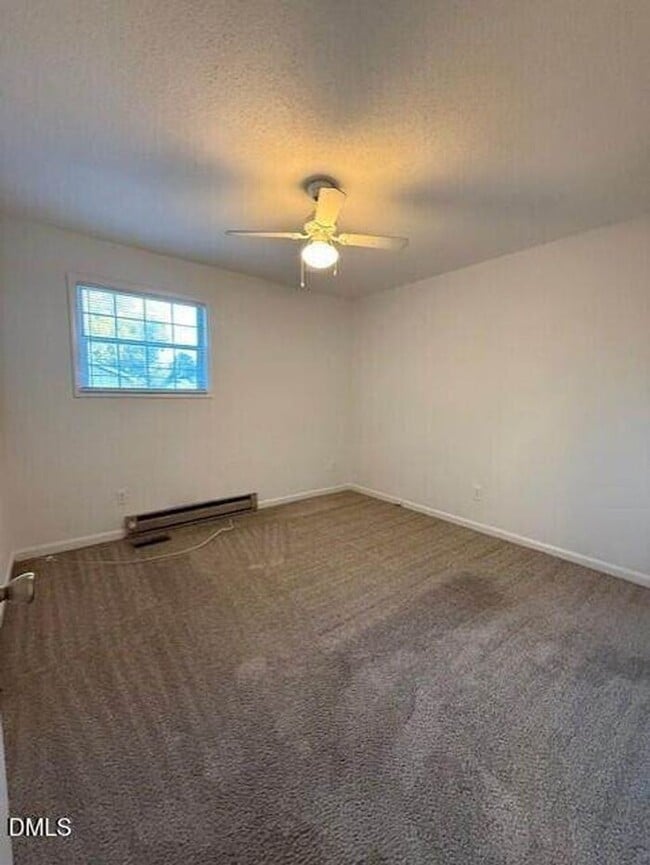 Building Photo - Adorable 2 bed Duplex in Wake Forest! Close to Downtown!