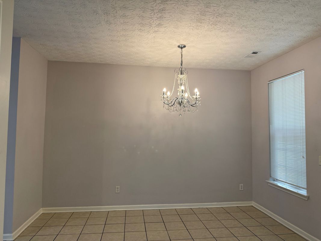 Building Photo - 1704 Camden Forrest Tr