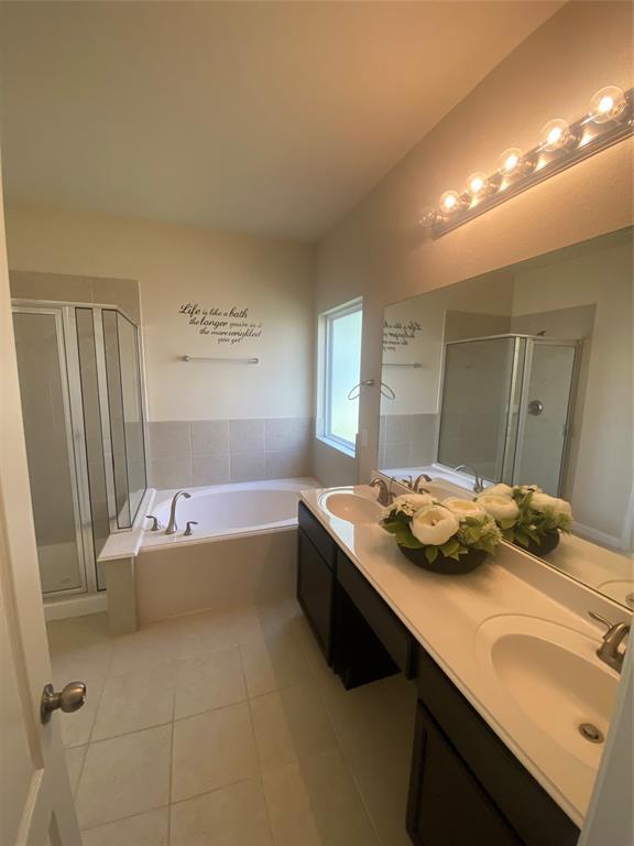 Building Photo - 22810 Highland Bluff Ln