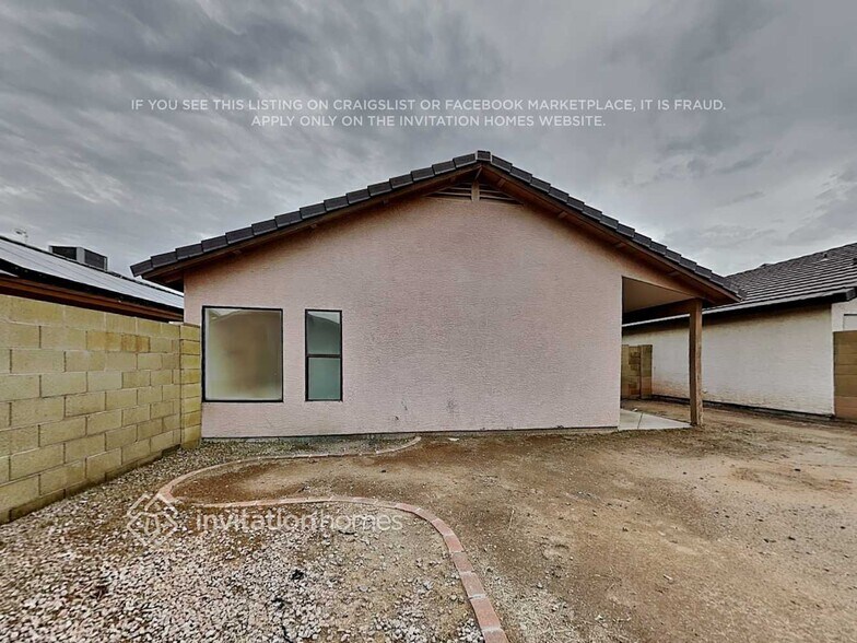 Building Photo - 11234 N 81st Ave