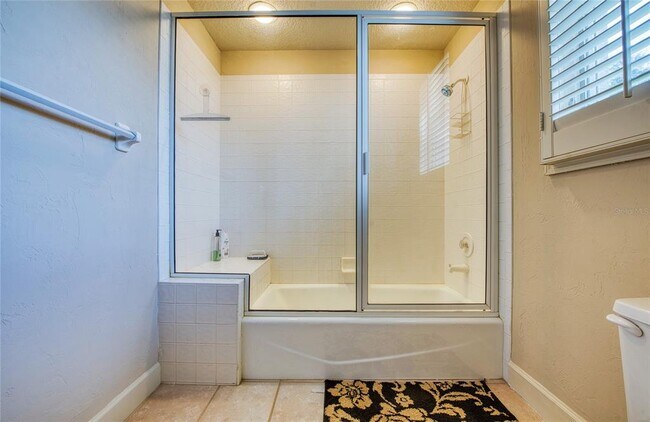 Building Photo - 8736 54th Ave E