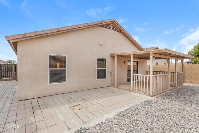 Building Photo - 22542 W Cocopah St