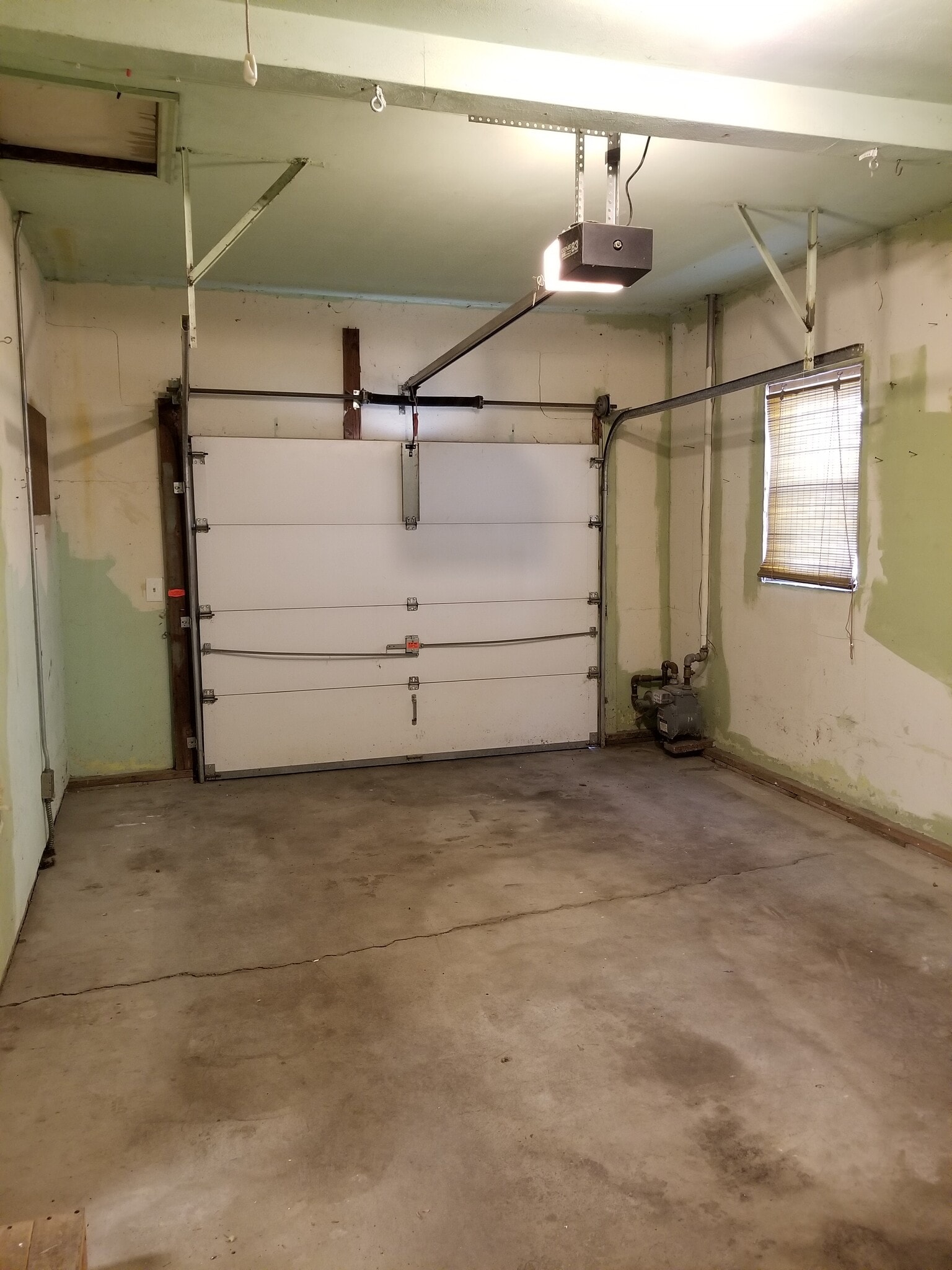 Garage - 8305 Webster St