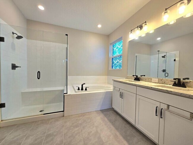 Building Photo - 5431 Arlington River Dr.