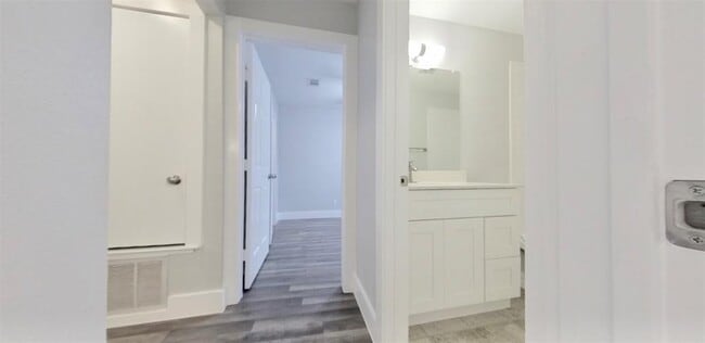 Building Photo - 1513 Camp Craft Rd