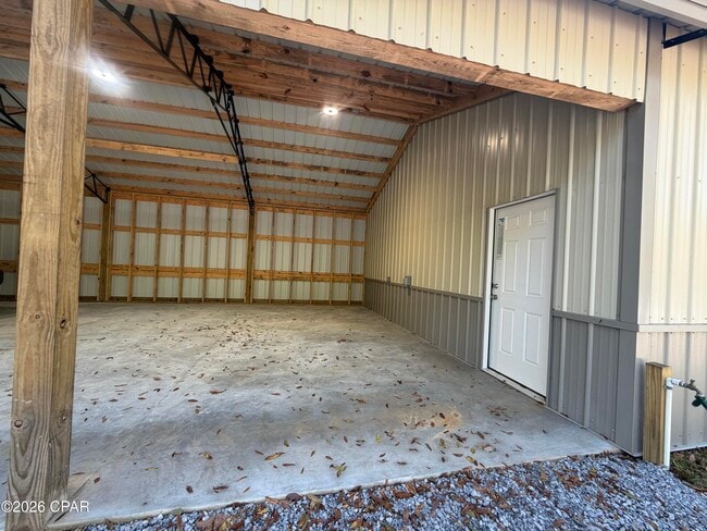 Building Photo - 3158 Lucas Lake Rd