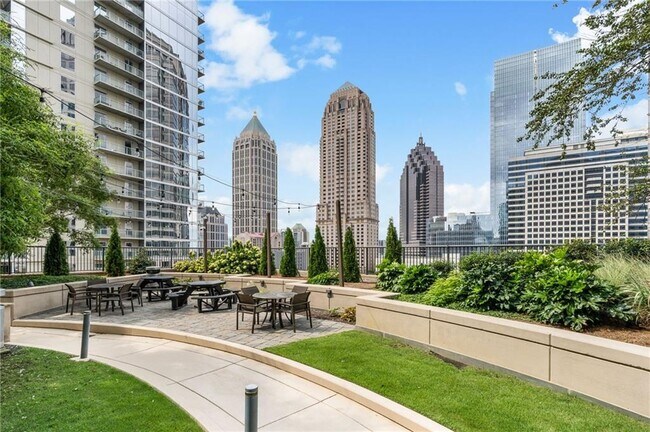 Building Photo - 1080 Peachtree St NE