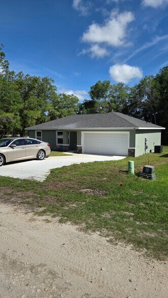 Building Photo - 14843 SW 21st Pl