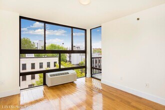 Building Photo - NO FEE_Gorgeous 1 Bed/1 Bath/1 Balcony!