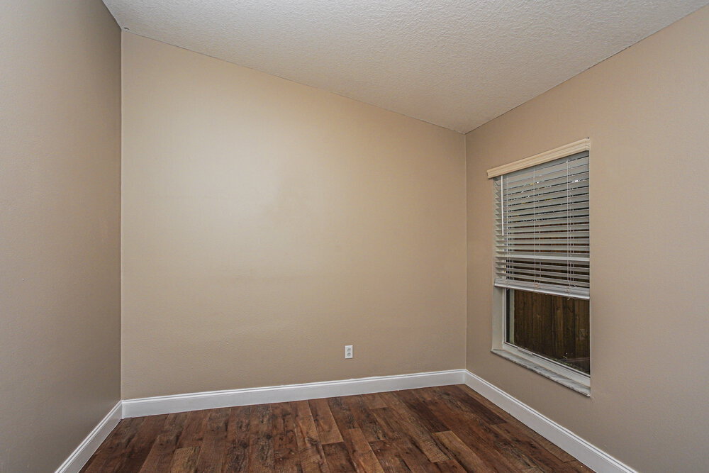 Building Photo - 10610 Navigation Dr