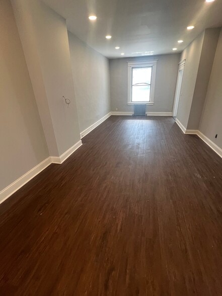 Building Photo - 7233 West Chester Pike