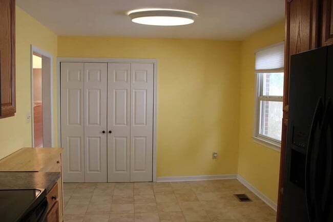 Building Photo - 1104 Wild Orchid Dr