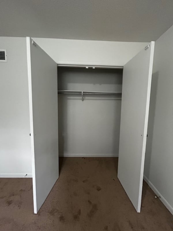 Building Photo - 1829 Tall Pines Cir
