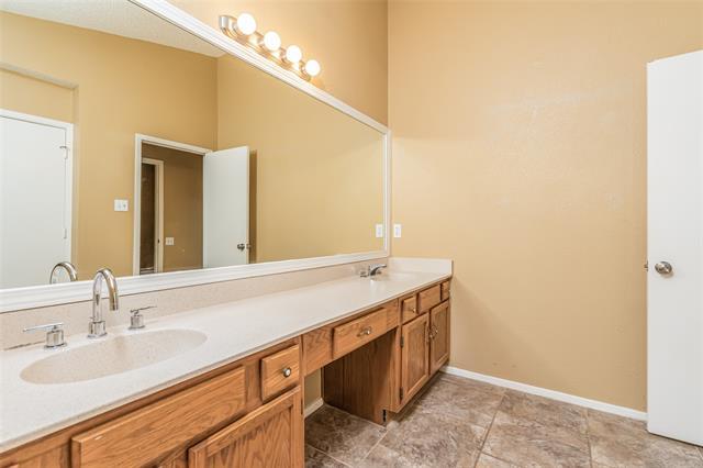 Building Photo - 100 Juniper Dr