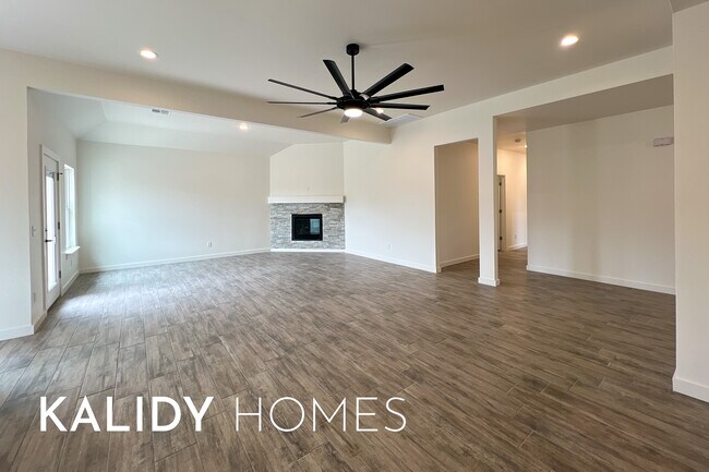 Building Photo - 12800 NW 6th St