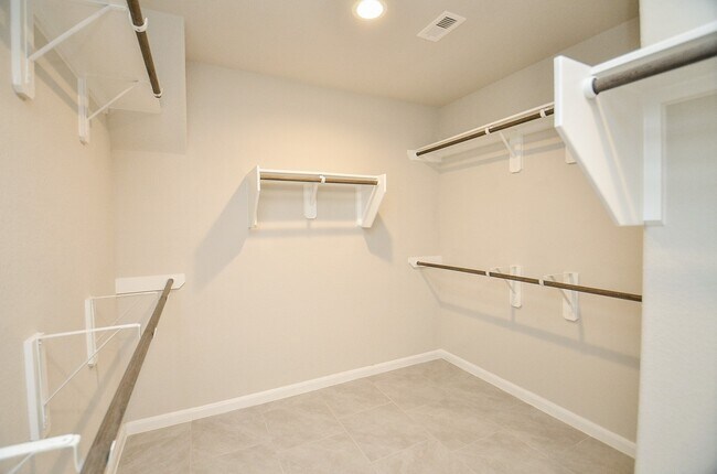Building Photo - 3103 Floral Park Ct
