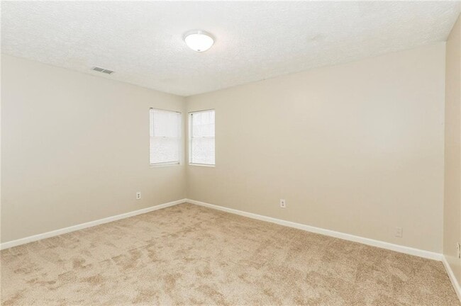 Building Photo - 5426 Glen Haven Dr