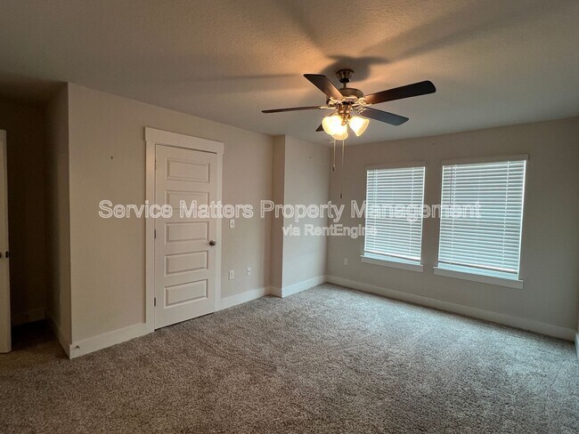 Building Photo - 1615 Iroquois Ct