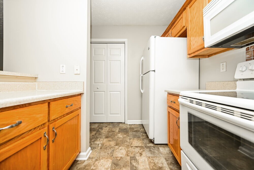 Building Photo - 306 Fletcher Ct