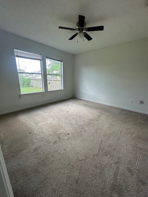 Building Photo - 13972 Buckskin Dr
