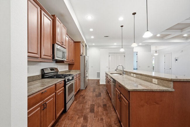 Building Photo - 1705 19th St