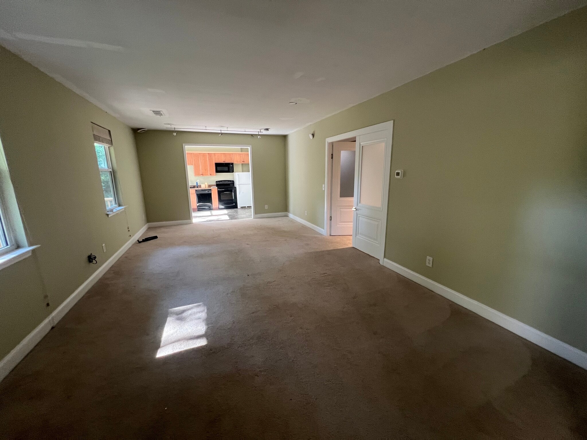 Large living area with natural light. - 3734 Looper Rdg