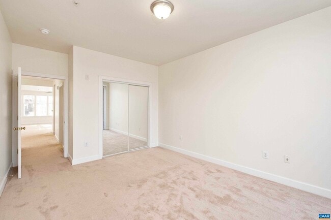 Building Photo - 1822 Water Oak Ct