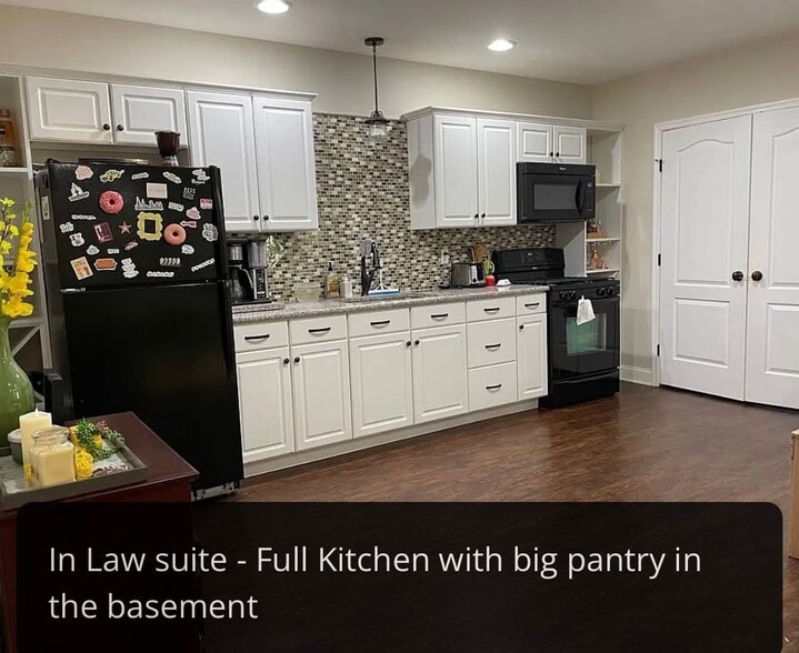 Building Photo - 9 Wharton Dr