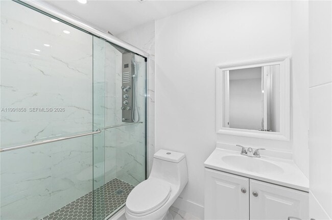 Building Photo - 365 NW 109th Ave