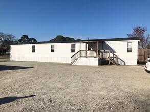 Building Photo - Gordon Road