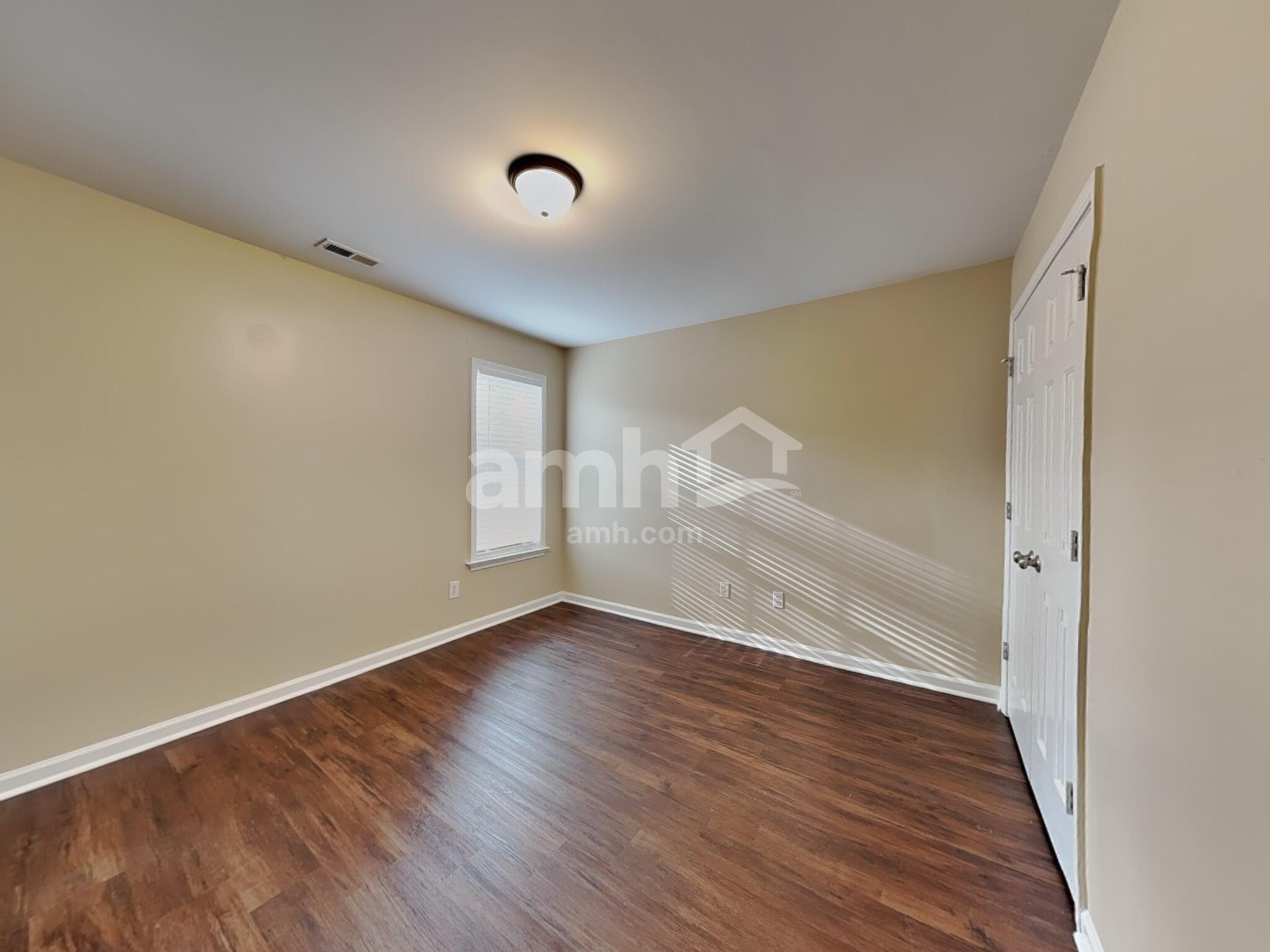 Building Photo - 228 Pearson Pl