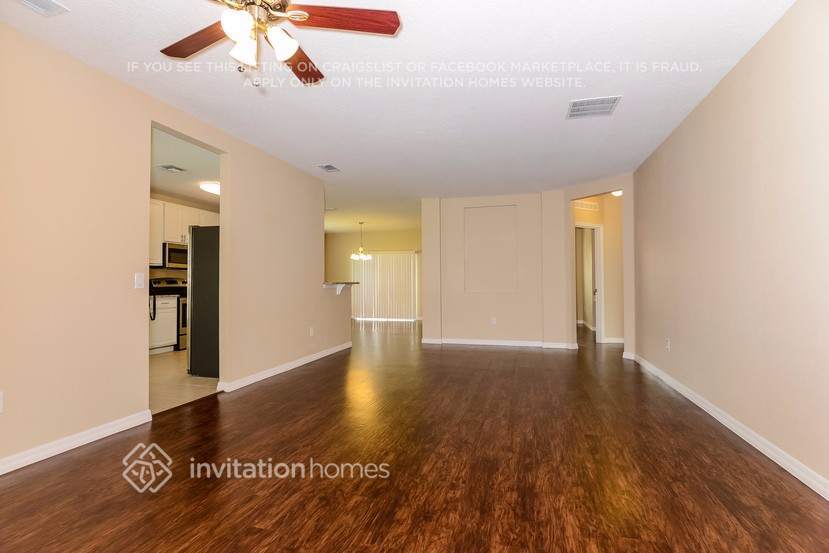 Building Photo - 5186 Deltona Blvd