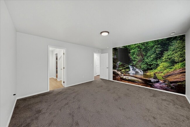 Building Photo - 878 W Jasper St