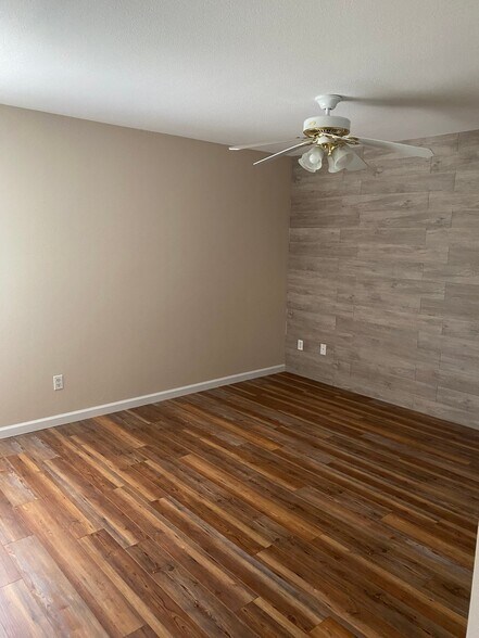 Building Photo - 1460 Gamay Cir
