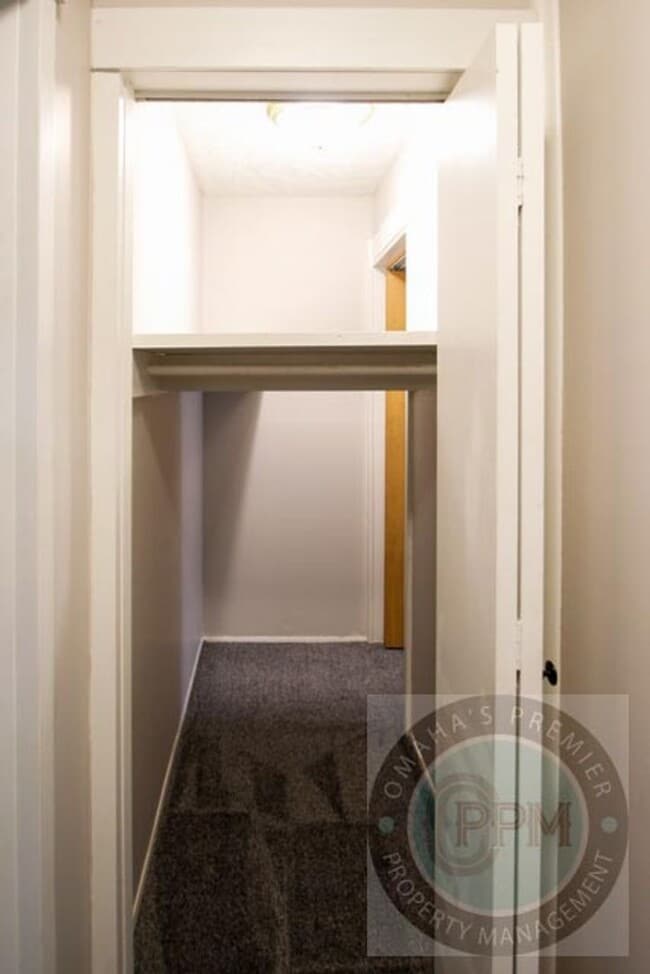 Building Photo - 3 Bedroom / 1.5 Bath Townhome in Gretna!!