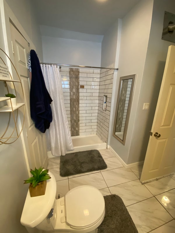 Building Photo - 100 Abbe Ave