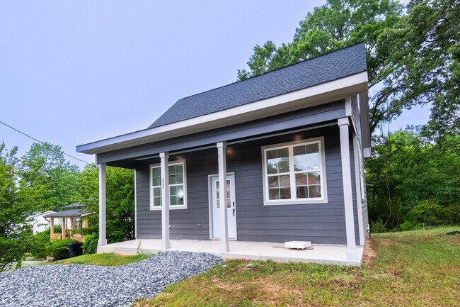 Building Photo - Brand New 2 Bed / 1 Bath Home with Loft