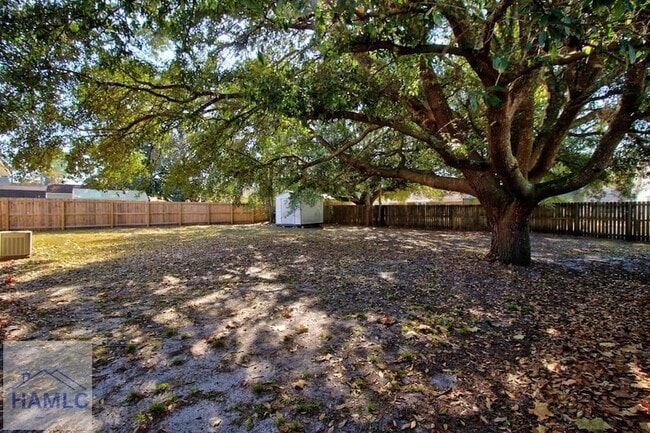 Building Photo - 664 Windward Dr