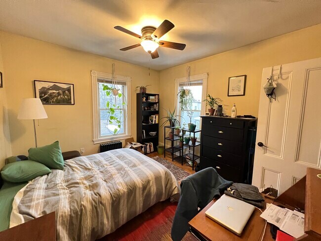 Building Photo - 42-44 Gorham St. Unit 3