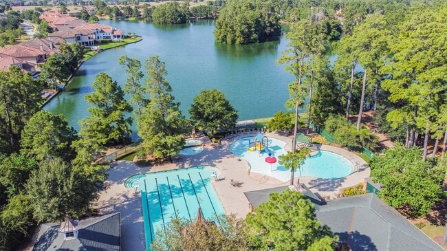 Building Photo - 9535 Empress Crossing Dr